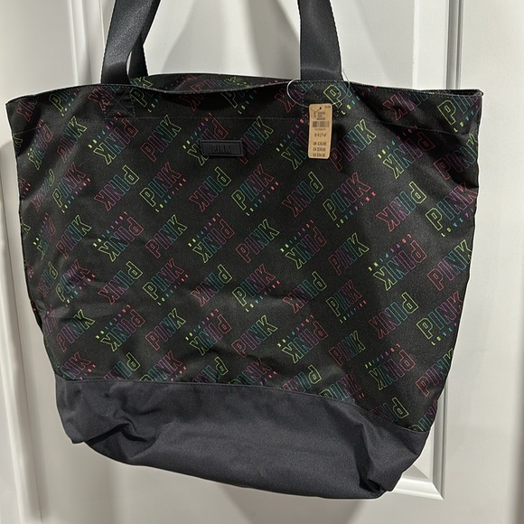 ⭐️SOLD⭐️ NWT Victoria’s Secret PINK Zippered Tote Bag - Picture 4 of 10